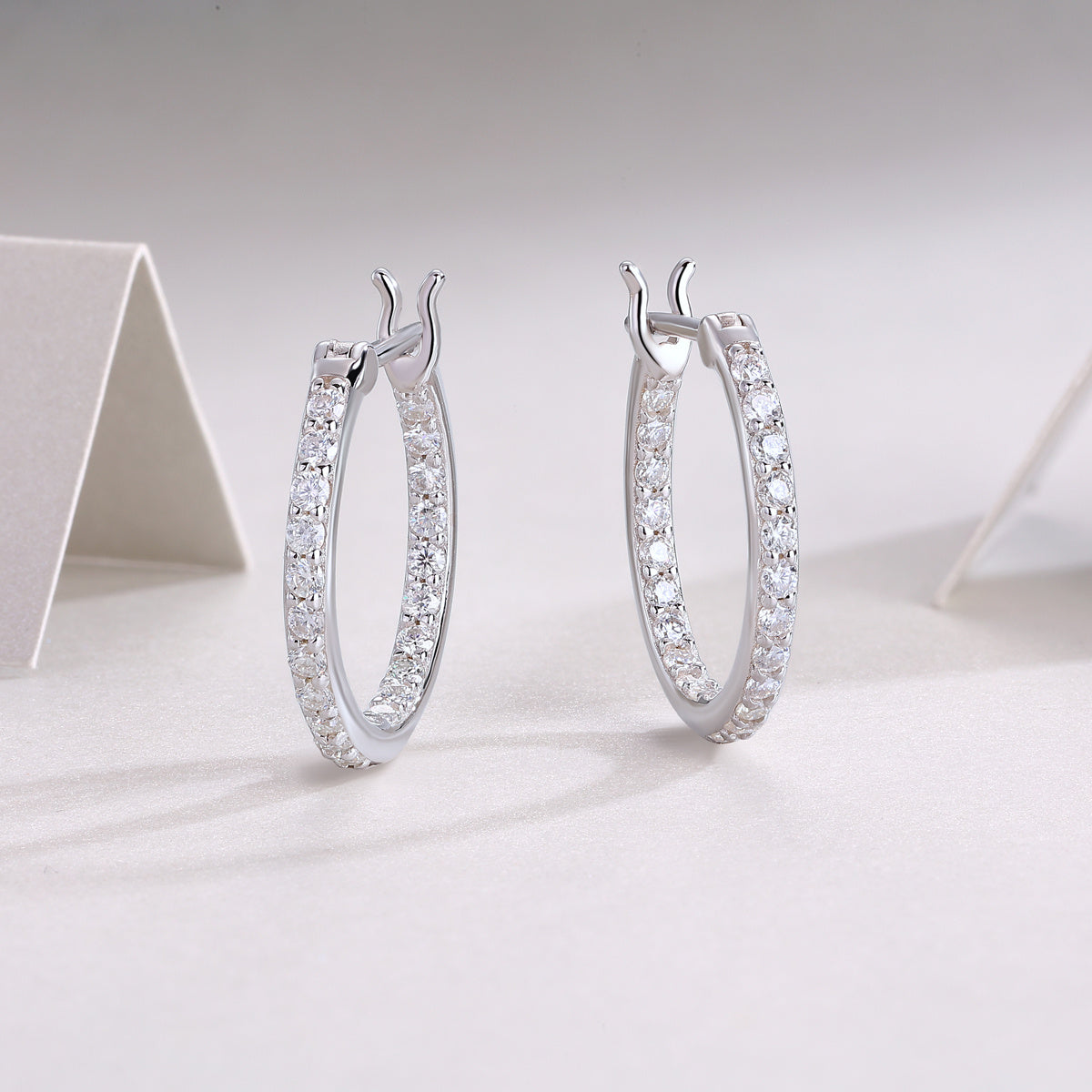Streamer Diamond Set with Moissanite Silver Earrings